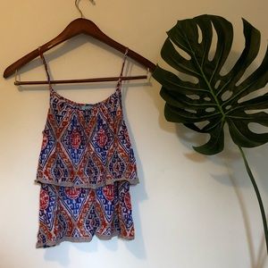 [h.i.p.] geometric ruffle top